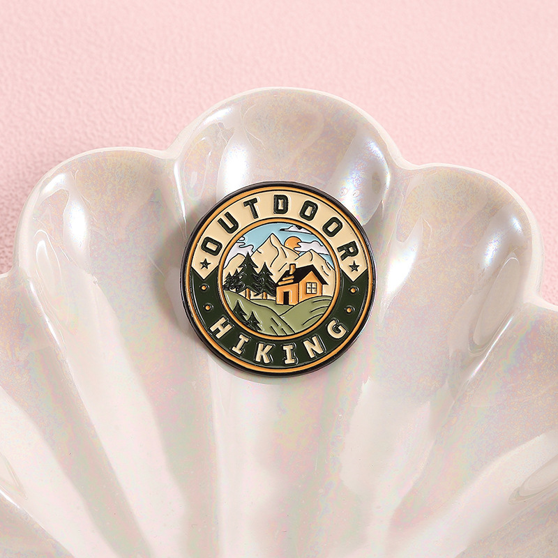 Outdoor Adventure Style Badges - Outdoor Adventure Outfit 评论和价格