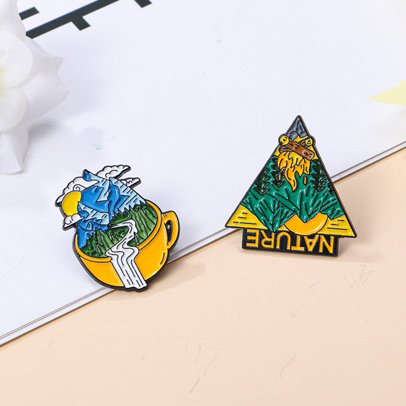 Outdoor camping series emblem  - Outdoor Adventure Backpack 评论和价格